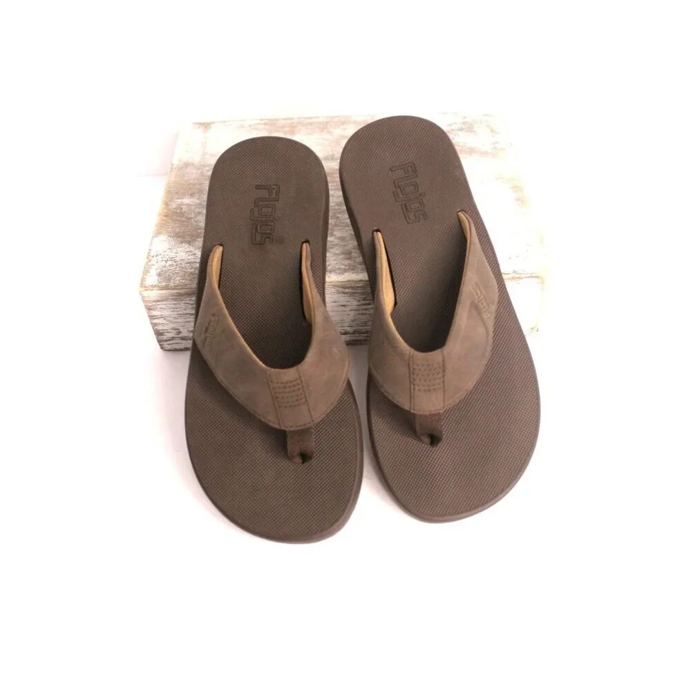 FLOJOS Bajo Memory Foam Flip Flops Sandals Men's 8‎ Brown Tan Casual NWOB